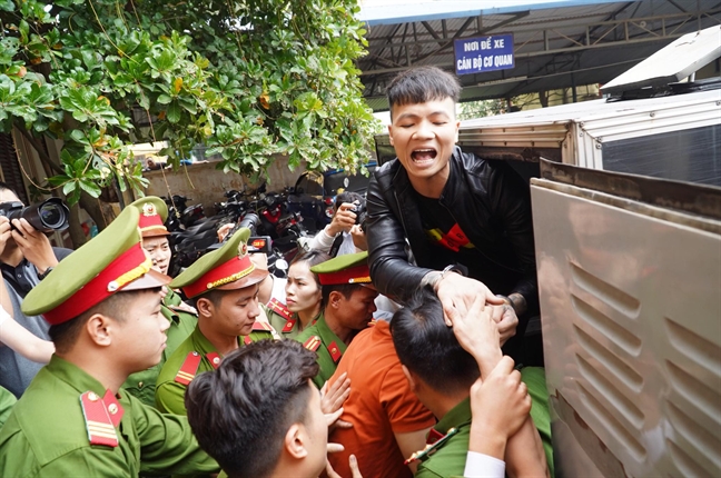 Lời báo động sinh tử Loi bao dong sinh tu