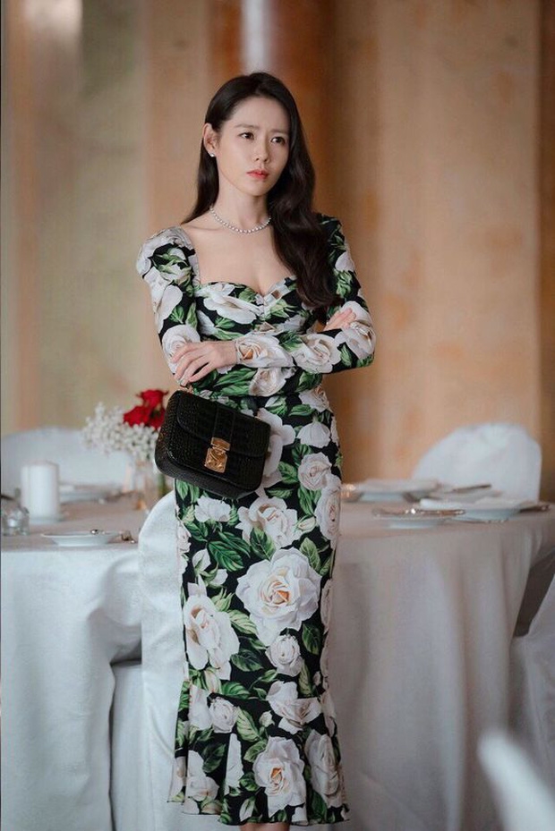 'Chị đẹp' Son Ye Jin gây sốt với tạo hình mới 'Chi dep' Son Ye Jin gay sot voi tao hinh moi
