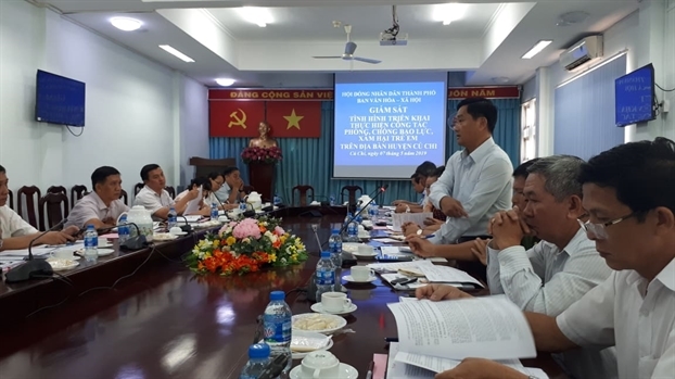 'Bất kỳ ai có thông tin về hành vi, tội phạm xâm hại trẻ em cũng phải tố giác kịp thời' 'Bat ky ai co thong tin ve hanh vi, toi pham xam hai tre em cung phai to giac kip thoi'