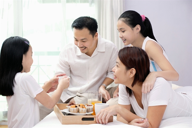 Xâm hại trẻ em: Con có tin cha mẹ đủ sức chở che? Xam hai tre em: Con co tin cha me du suc cho che?