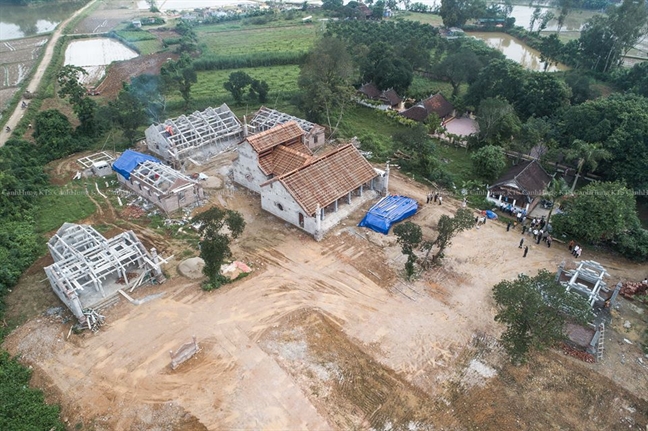 Vụ việc Linh Sâm tự không phép, lấn chiếm đất Đền Hữu: Xâm phạm di tích và vi phạm Luật Di sản văn hóa Vu viec Linh Sam tu khong phep, lan chiem dat Den Huu: Xam pham di tich va vi pham Luat Di san van hoa