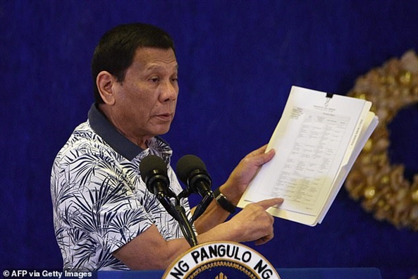 Philippines cấm thuốc lá điện tử, cảnh sát sẵn sàng bắt giữ người vi phạm Philippines cam thuoc la dien tu, canh sat san sang bat giu nguoi vi pham