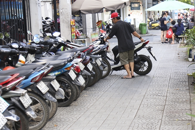 Từ chối vị trí làm bãi giữ xe miễn phí vì mâu thuẫn quyền lợi? Tu choi vi tri lam bai giu xe mien phi vi mau thuan quyen loi?
