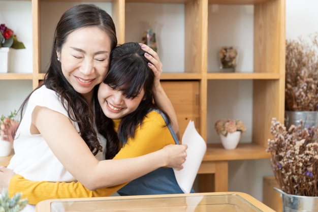 Khi nào con mới nhận ra ảo tưởng của bản thân? Khi nao con moi nhan ra ao tuong cua ban than?