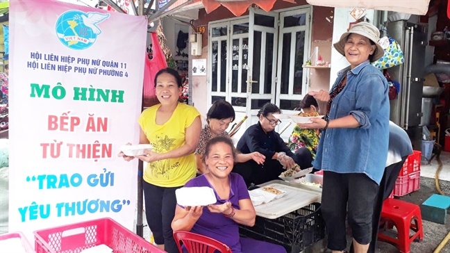 Hôm nay có cháo xương ăn với củ cải muối Hom nay co chao xuong an voi cu cai muoi