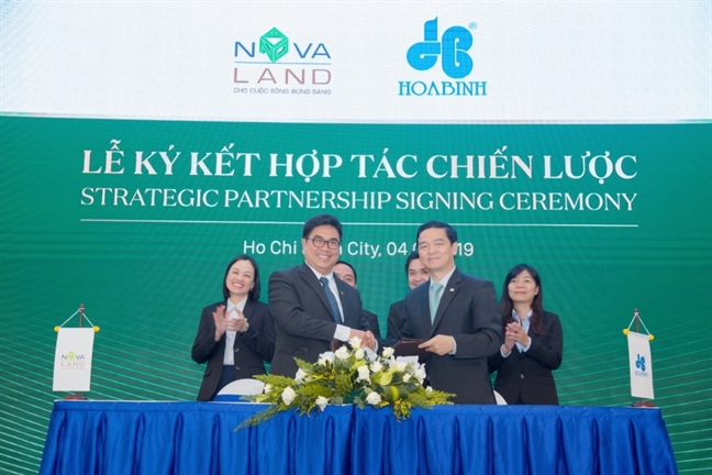 Novaland Expo tháng 12/2019 thu hút nhiều ‘người khổng lồ’ tham gia Novaland Expo thang 12/2019 thu hut nhieu ‘nguoi khong lo’ tham gia