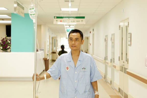 Người đàn ông thoát khỏi 'lời nguyền'... còn 2 ngày để sống Nguoi dan ong thoat khoi 'loi nguyen'... con 2 ngay de song
