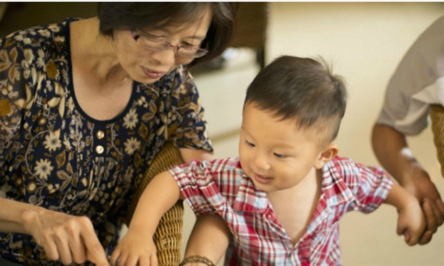 Vợ chồng phải xa nhau lúc cần nhau nhất Vo chong phai xa nhau luc can nhau nhat