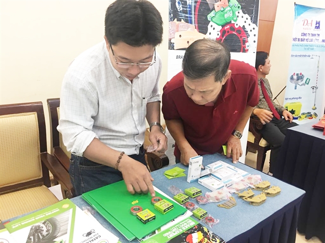 Chống hàng giả, hàng nhái như 'bắt cóc bỏ đĩa' Chong hang gia, hang nhai nhu 'bat coc bo dia'