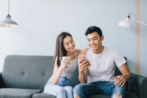 Nghe người mình thầm yêu tỏ tình, lại thấy trống rỗng Nghe nguoi minh tham yeu to tinh, lai thay trong rong