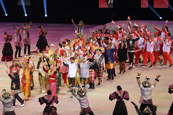 Philippines khai mạc SEA Games 30 bằng màn trình diễn đầy sắc màu Philippines khai mac SEA Games 30 bang man trinh dien day sac mau