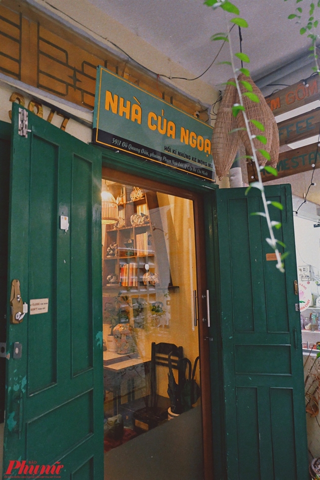 Nhà của ngoại - Hồi kí của những kẻ mộng mơ Nha cua ngoai - Hoi ki cua nhung ke mong mo