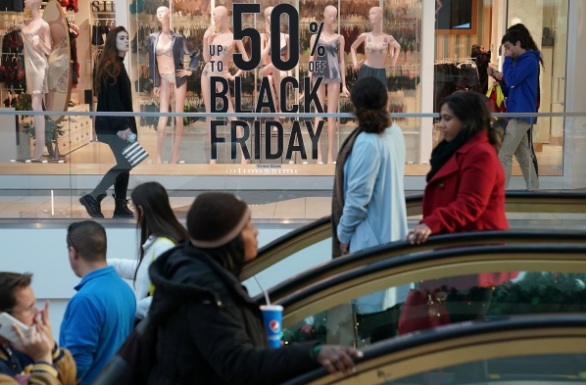 Black Friday tại Mỹ đem về hơn 7 tỷ USD giá trị giao dịch trên internet Black Friday tai My dem ve hon 7 ty USD gia tri giao dich tren internet