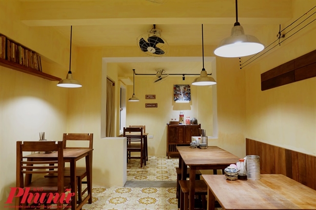 Thưởng thức bún ốc Hà Nội trong 'Ngõ ngách' Sài Gòn Thuong thuc bun oc Ha Noi trong 'Ngo ngach' Sai Gon