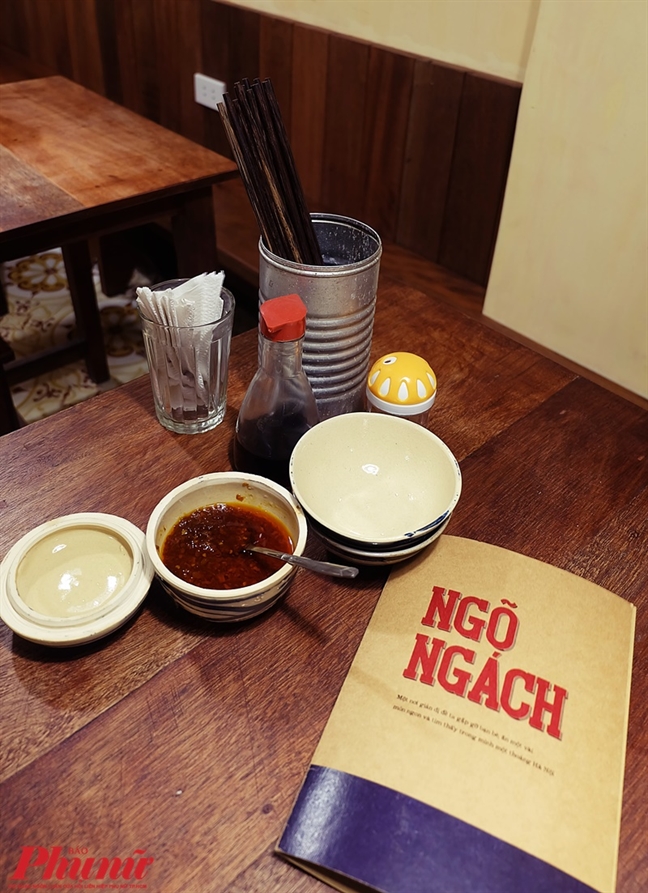 Thưởng thức bún ốc Hà Nội trong 'Ngõ ngách' Sài Gòn Thuong thuc bun oc Ha Noi trong 'Ngo ngach' Sai Gon