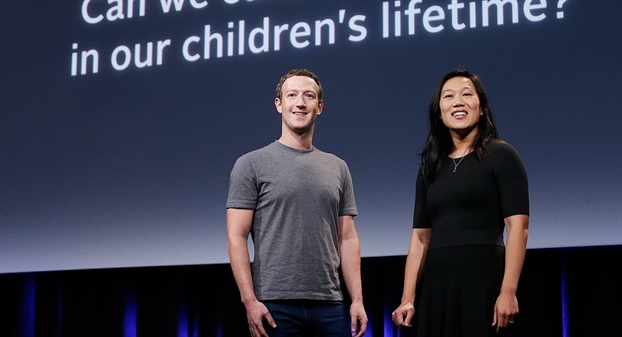 Vợ chồng ông chủ Facebook lần đầu chia sẻ về hôn nhân và gia đình Vo chong ong chu Facebook lan dau chia se ve hon nhan va gia dinh