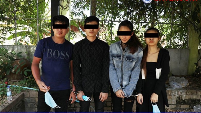 Campuchia bắt 4 người Việt sản xuất ma túy Campuchia bat 4 nguoi Viet san xuat ma tuy