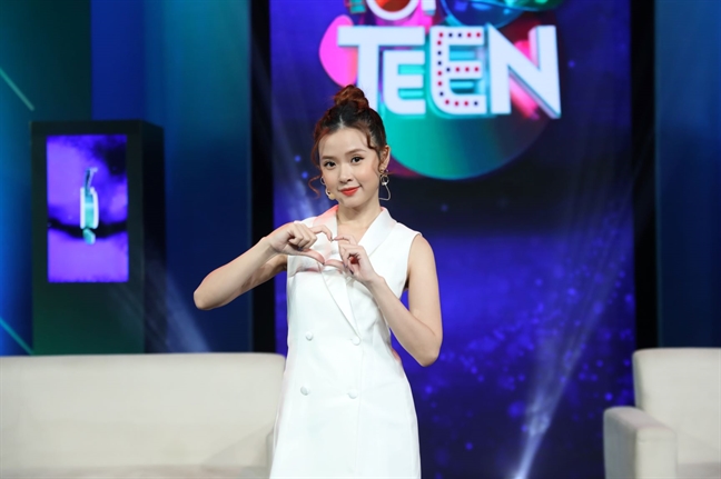 Midu: Quá khứ trầm cảm vì bị bố mẹ cấm do 'xướng ca vô loài' Midu: Qua khu tram cam vi bi bo me cam do 'xuong ca vo loai'