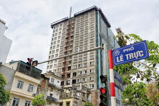 Thủ tướng yêu cầu xử lý dứt điểm vi phạm tại tòa nhà 8B Lê Trực để bảo đảm kỷ cương Thu tuong yeu cau xu ly dut diem vi pham tai toa nha 8B Le Truc de bao dam ky cuong