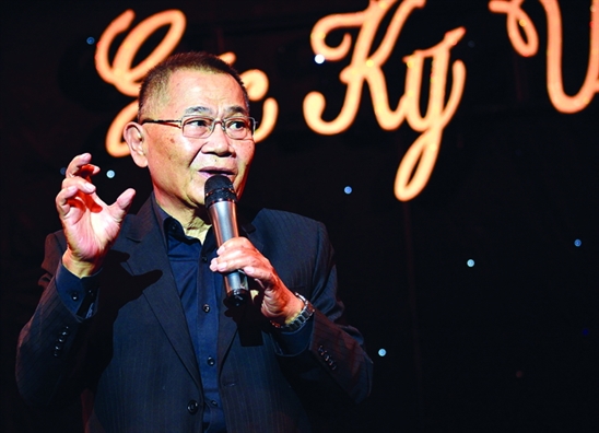 Phố mùa đông: 'Có đôi khi nhớ thiên đường xưa' Pho mua dong: 'Co doi khi nho thien duong xua'
