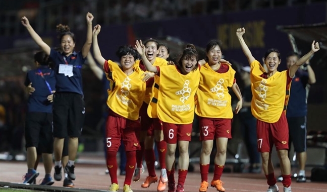Trước trận chung kết bóng đá nữ SEA Games 30, các tuyển thủ nữ được 'mời gọi' học đại học Truoc tran chung ket bong da nu SEA Games 30, cac tuyen thu nu duoc 'moi goi' hoc dai hoc