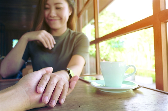 Nói gì với con khi con yêu sớm Noi gi voi con khi con yeu som