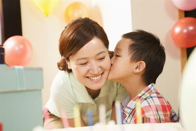 Dù cuộc đời vẫn còn lừa lọc, phản bội Du cuọc dòi vãn còn lua loc, phan boi