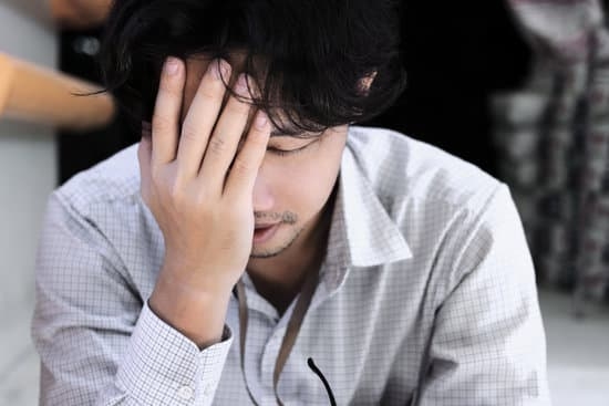 Mẹ và vợ, anh chọn ai? Me va vo, anh chon ai?