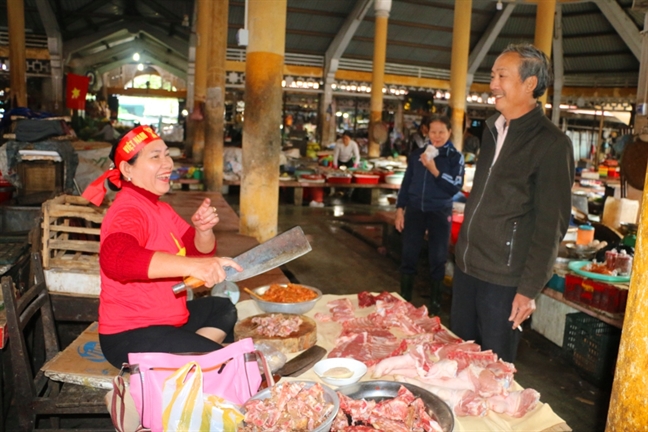 Người hâm mộ cả nước nhộn nhịp xuống đường cổ vũ tuyển Việt Nam Nguoi ham mo ca nuoc nhon nhip xuong duong co vu tuyen Viet Nam