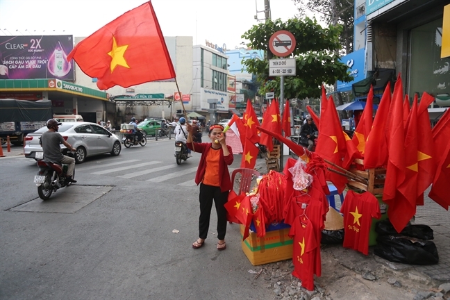 Người hâm mộ cả nước nhộn nhịp xuống đường cổ vũ tuyển Việt Nam Nguoi ham mo ca nuoc nhon nhip xuong duong co vu tuyen Viet Nam