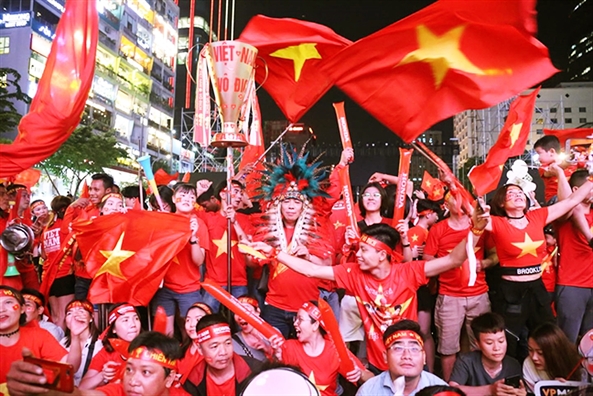 60 năm - khoảnh khắc diệu kỳ đó đã đến 60 nam - khoanh khac dieu ky do da den