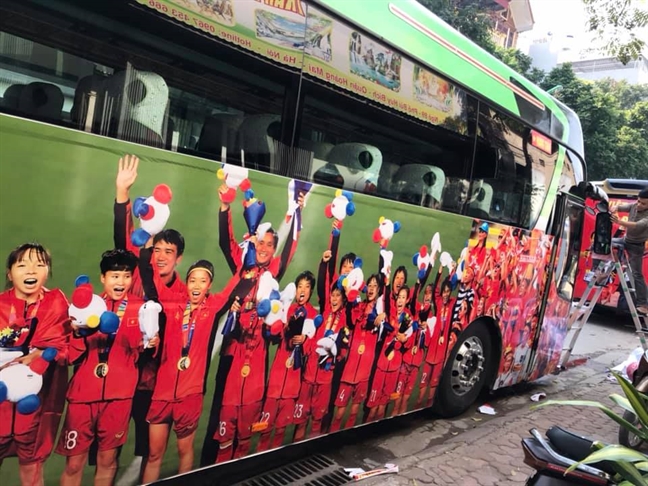 Thủ tướng Nguyễn Xuân Phúc: 'Đây là chiến thắng của tinh thần yêu nước' Thu tuong Nguyen Xuan Phuc: 'Day la chien thang cua tinh than yeu nuoc'