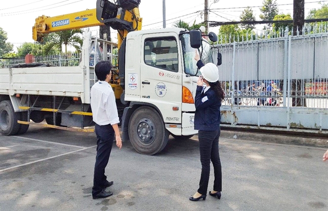 Kỹ sư chuyên nghiệp ASEAN Vũ Thị Tường Vy: Việc đến tay mà không làm mới kỳ! Ky su chuyen nghiep ASEAN Vu Thi Tuong Vy: Viec den tay ma khong lam moi ky!