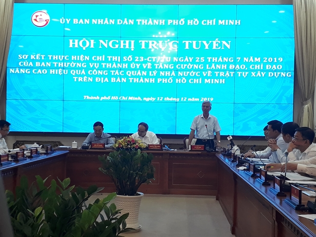 Phó chủ tịch UBND TP.HCM Võ Văn Hoan: 'Trận này 'đánh' cho bằng được các tổ chức vi phạm trật tự xây dựng' Pho chu tich UBND TP.HCM Vo Van Hoan: 'Tran nay 'danh' cho bang duoc cac to chuc vi pham trat tu xay dung'