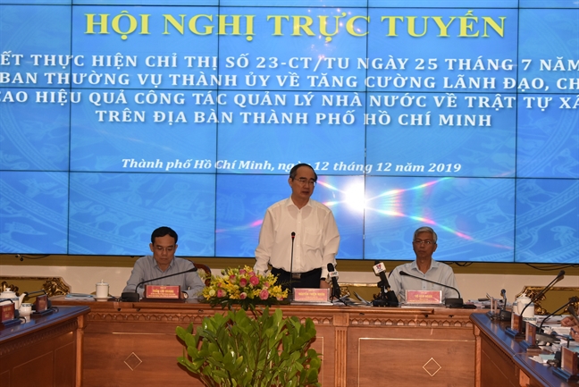 Phó chủ tịch UBND TP.HCM Võ Văn Hoan: 'Trận này 'đánh' cho bằng được các tổ chức vi phạm trật tự xây dựng' Pho chu tich UBND TP.HCM Vo Van Hoan: 'Tran nay 'danh' cho bang duoc cac to chuc vi pham trat tu xay dung'