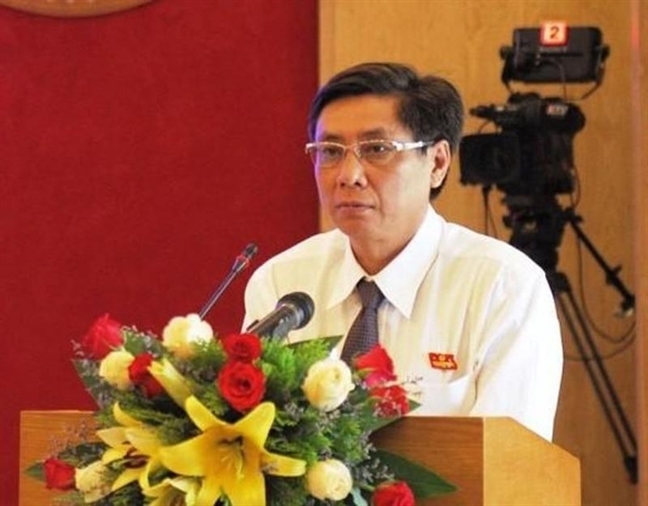 Cách chức chủ tịch, phó chủ tịch UBND tỉnh Khánh Hòa Cach chuc chu tich, pho chu tich UBND tinh Khanh Hoa