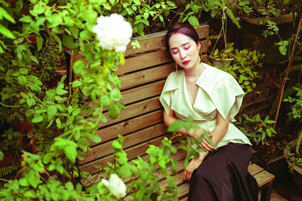 Diễn viên Quỳnh Nga: 'Tôi mù quáng khi yêu' Dien vien Quynh Nga: 'Toi mu quang khi yeu'