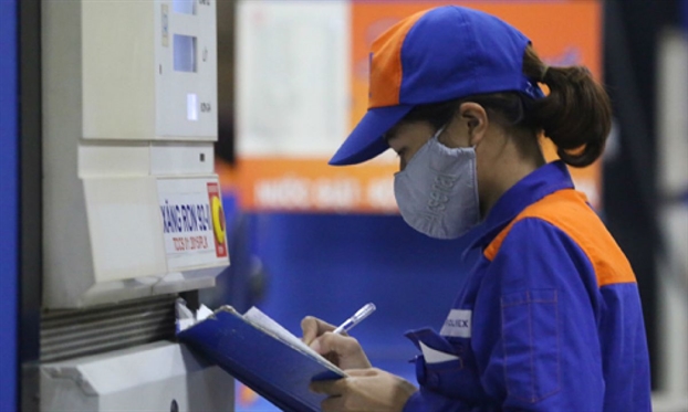 Giá xăng giảm, dầu tăng nhẹ từ 15g ngày 16/12 Gia xang giam, dau tang nhe tu 15g ngay 16/12
