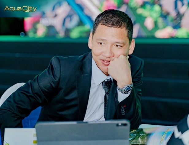 Tiền đạo Anh Đức mở rộng đầu tư kinh doanh hậu chia tay tuyển quốc gia Tien dao Anh Duc mo rong dau tu kinh doanh hau chia tay tuyen quoc gia