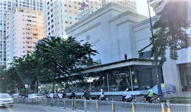 TPHCM có một ‘Lâu Đài Ven Sông’ bất khả xâm phạm? TPHCM co mot ‘Lau Dai Ven Song’ bat kha xam pham?