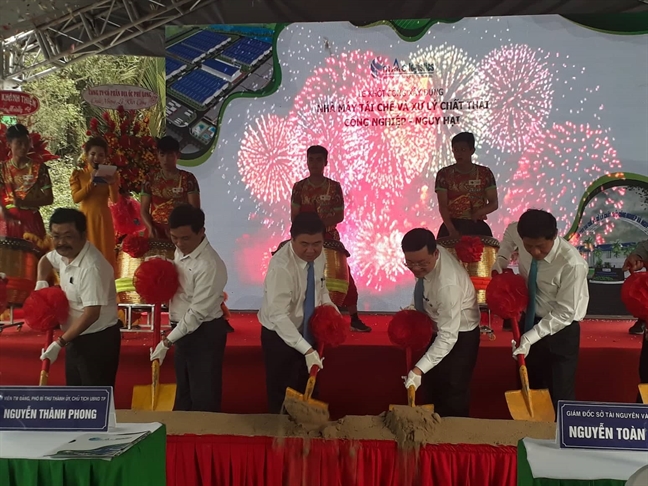 TPHCM khởi công dự án xử lý rác thải rắn công nghiệp và nguy hại đầu tiên TPHCM khoi cong du an xu ly rac thai ran cong nghiep va nguy hai dau tien