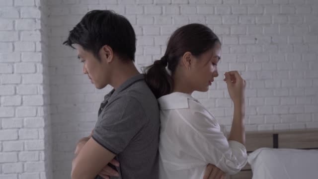 Chồng muốn ly hôn giả Chòng muón ly hon giả