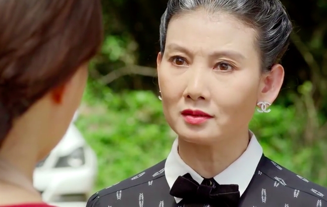Xin về thăm bên ngoại, mẹ chồng chỉ nói một câu mà tôi mất tết Xin ve ngoai an Tet, me chong noi mot cau khien nang dau chet lang (Bai Tet)