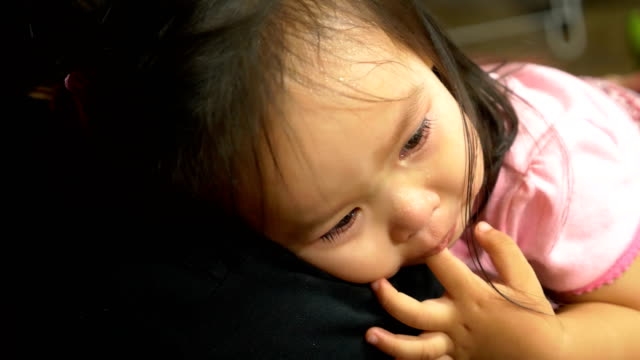 Nỗi kinh hoàng bị cha mẹ bỏ quên Noi kinh hoang bi cha me bo quen