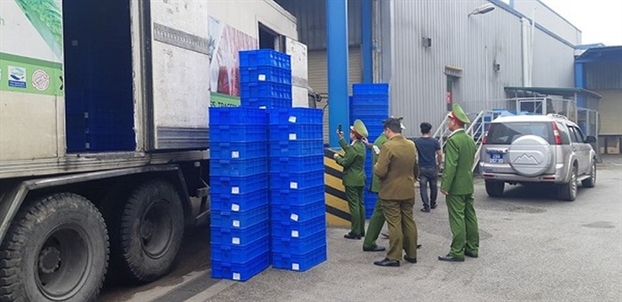 MM Mega Market phủ nhận 5 tấn phụ phẩm động vật Trung Quốc trong khuôn viên của mình MM Mega Market phu nhan 5 tan phu pham dong vat Trung Quoc trong khuon vien cua minh